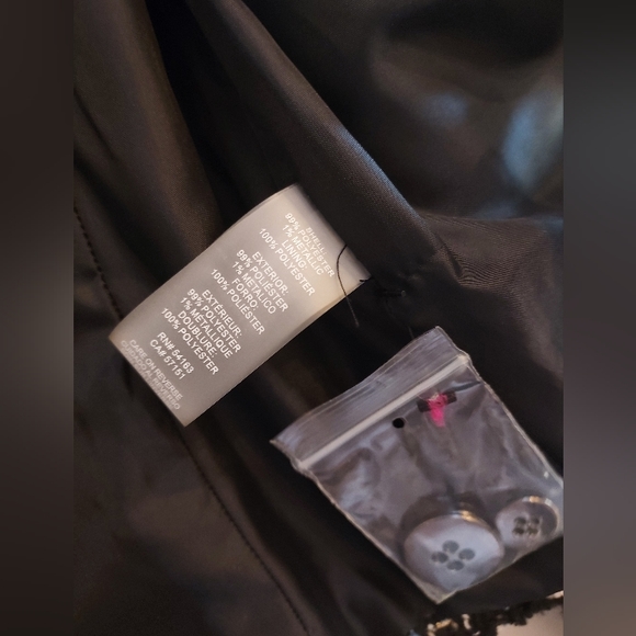 NWOT  Tommy Hilfiger tweed cropped blazer, size 2, navy, white, silver - Picture 10 of 11